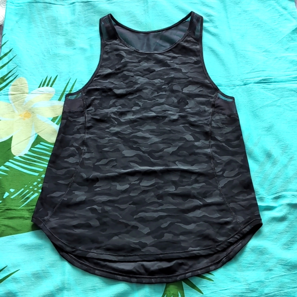 💜 NWOT LULULEMON TANK, XS
